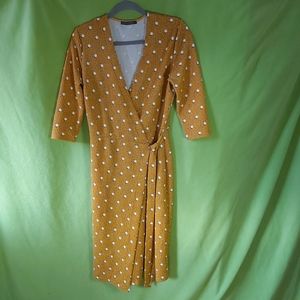 Suzy Shier Yellow Polka Dot Wrap Dress in Small